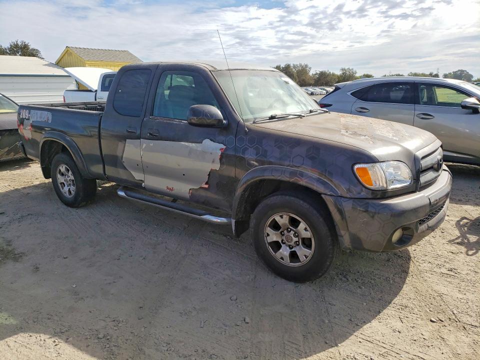 2003 TOYOTA TUNDRA SR5 — Фото 4 из 12