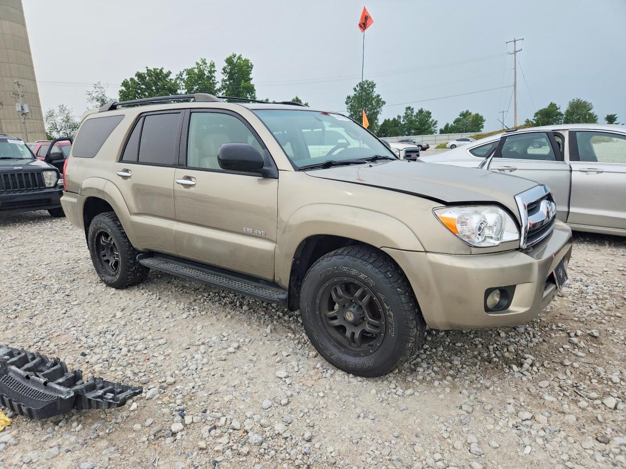 2006 TOYOTA 4RUNNER SR5 — Фото 4 из 13