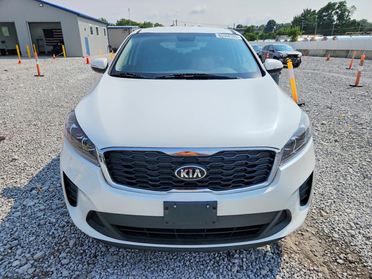2020 KIA SORENTO S — Фото 5 из 13