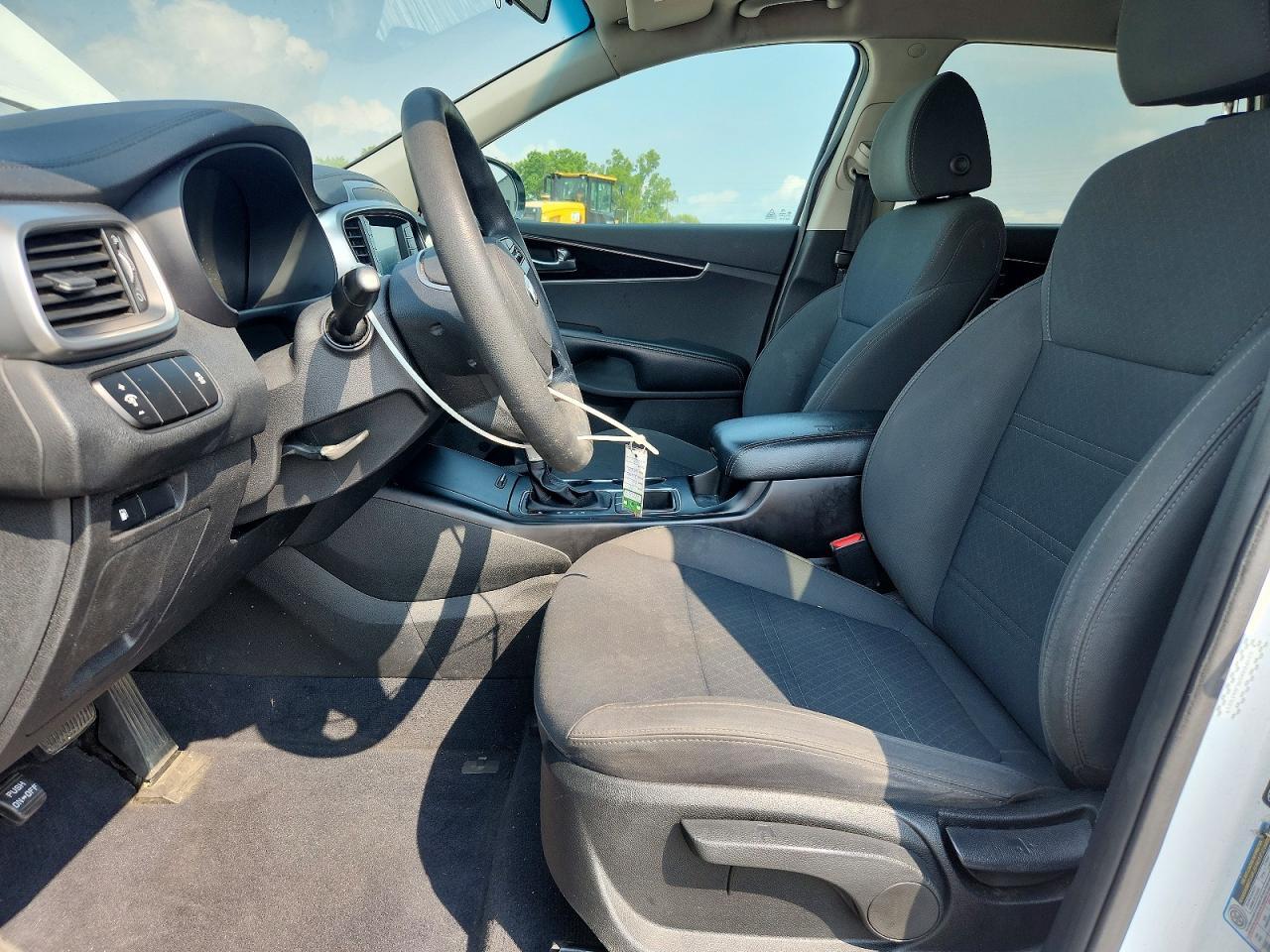 2020 KIA SORENTO S — Фото 7 из 13
