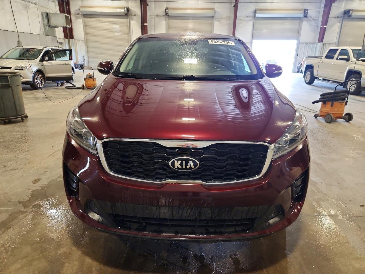 2020 KIA SORENTO S — Фото 5 из 13