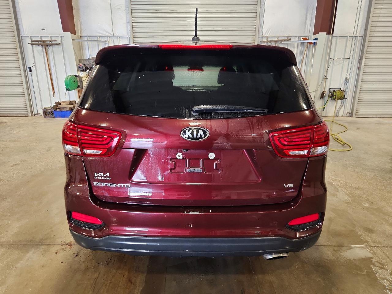 2020 KIA SORENTO S — Фото 6 из 13