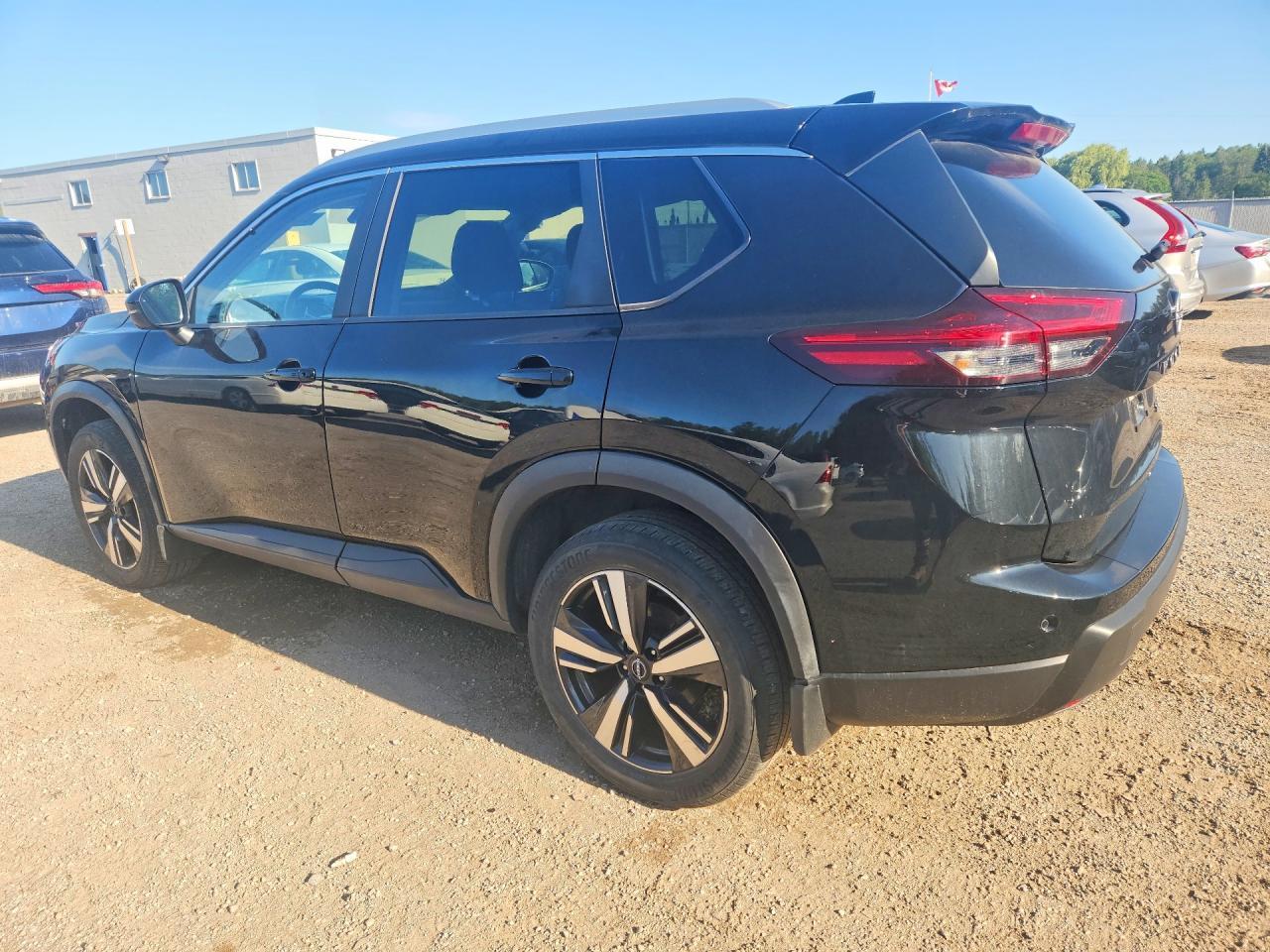 2024 NISSAN ROGUE SV — Фото 2 из 13