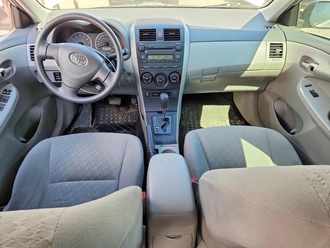 2009 TOYOTA COROLLA BASE — Фото 8 из 12