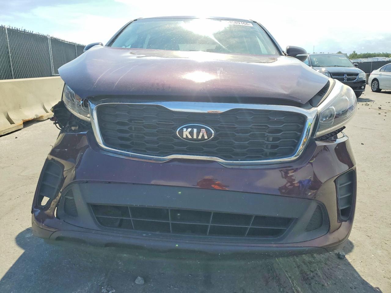 2020 KIA SORENTO LX — Фото 5 из 13