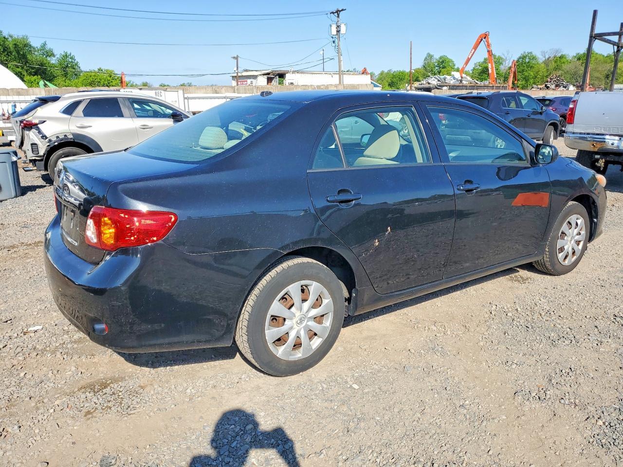 2009 TOYOTA COROLLA BASE — Фото 3 из 12