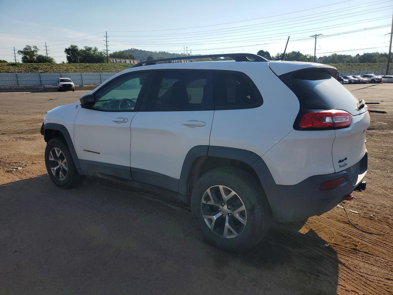 2016 JEEP CHEROKEE TRAILHAWK — Фото 2 из 13
