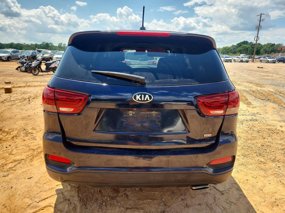 2020 KIA SORENTO LX — Фото 6 из 12