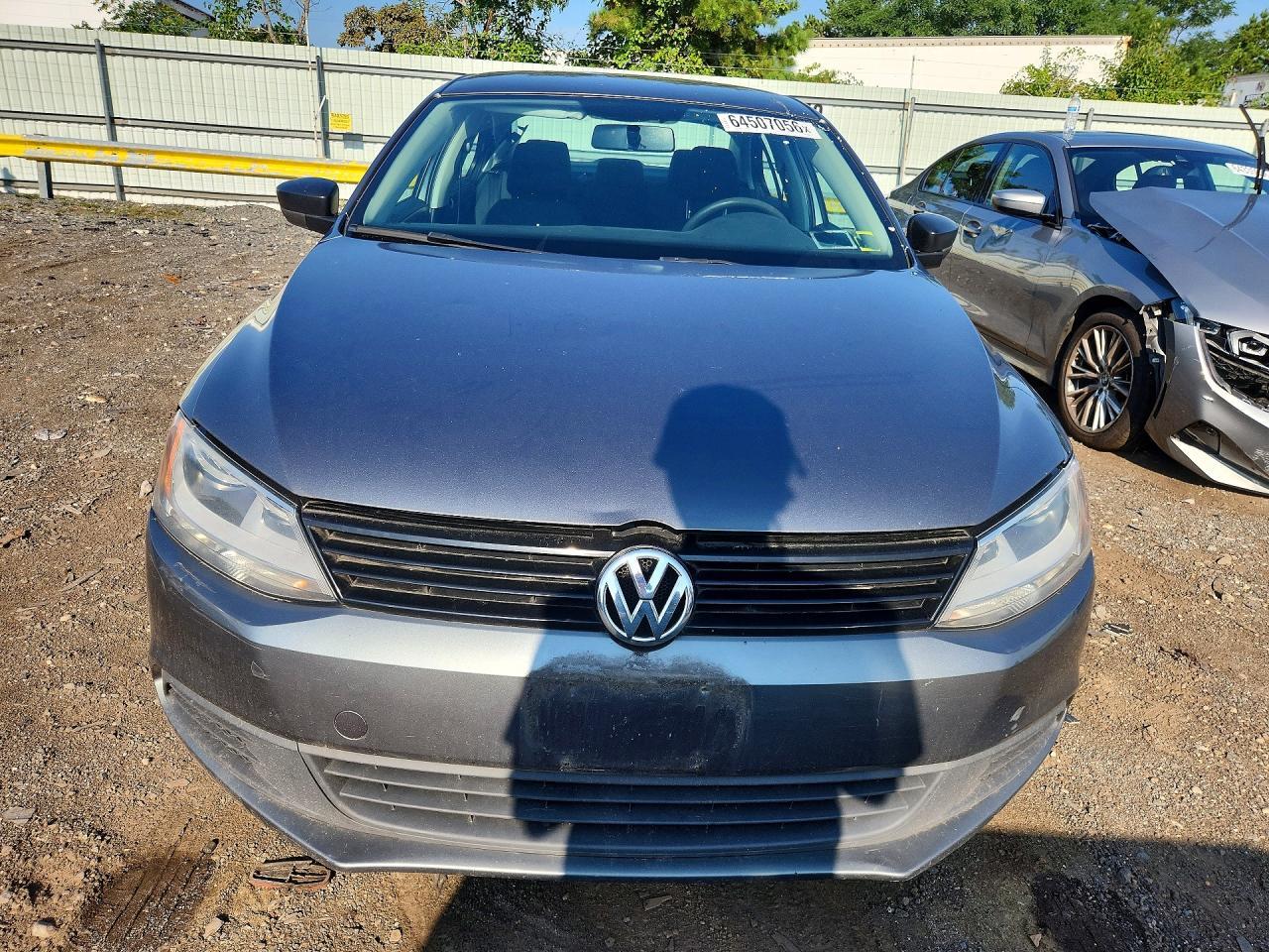 3VW2K7AJ9CM468603 2012 VOLKSWAGEN JETTA photo no. 5