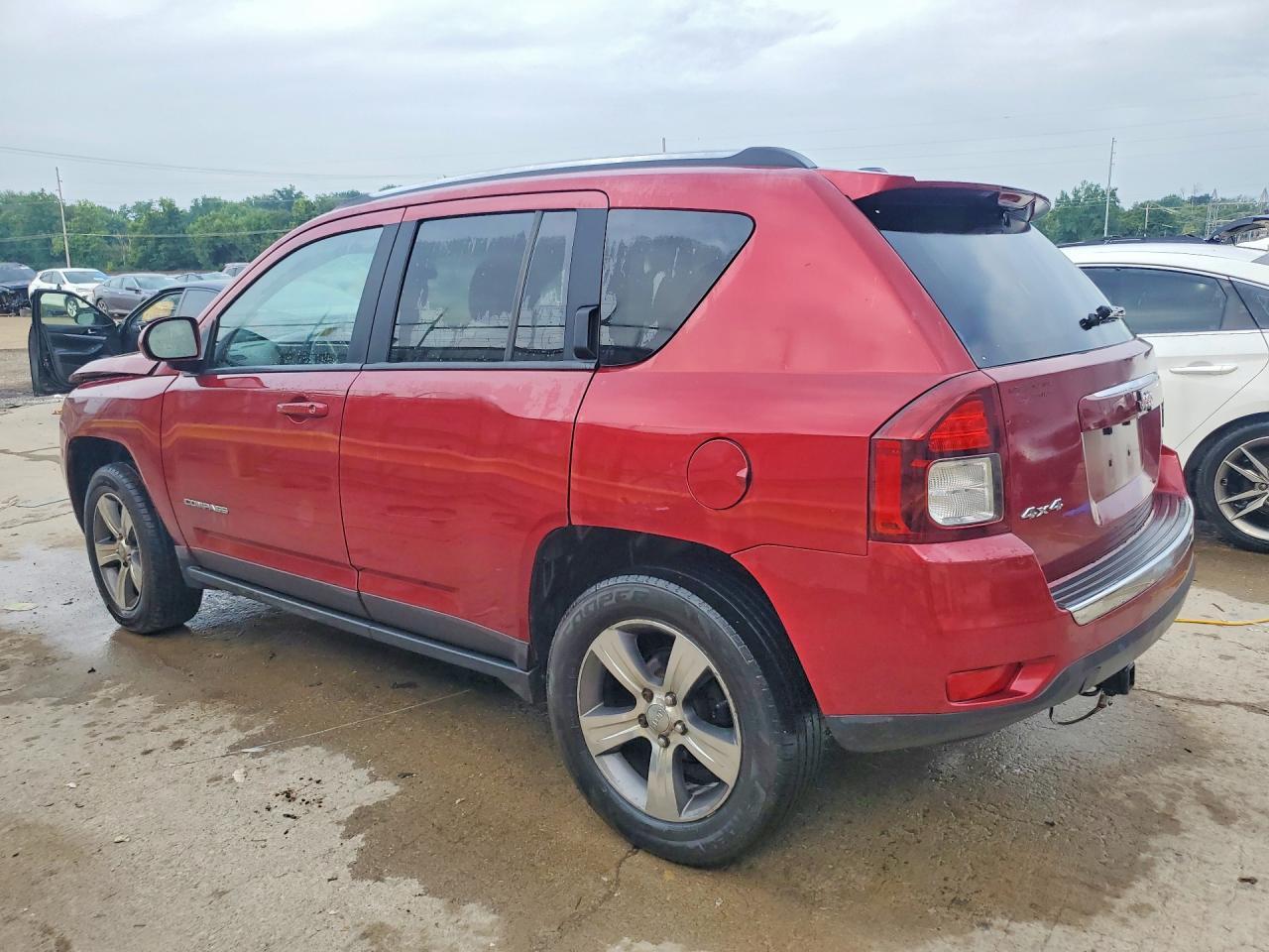 2016 JEEP COMPASS LATITUDE — Фото 2 из 13