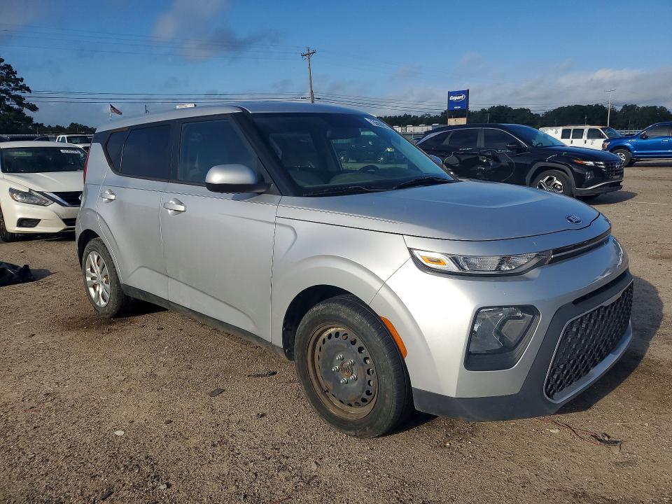 2020 KIA SOUL LX — Фото 4 из 13