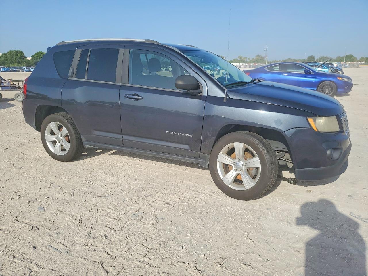 2016 JEEP COMPASS SPORT — Фото 4 из 13