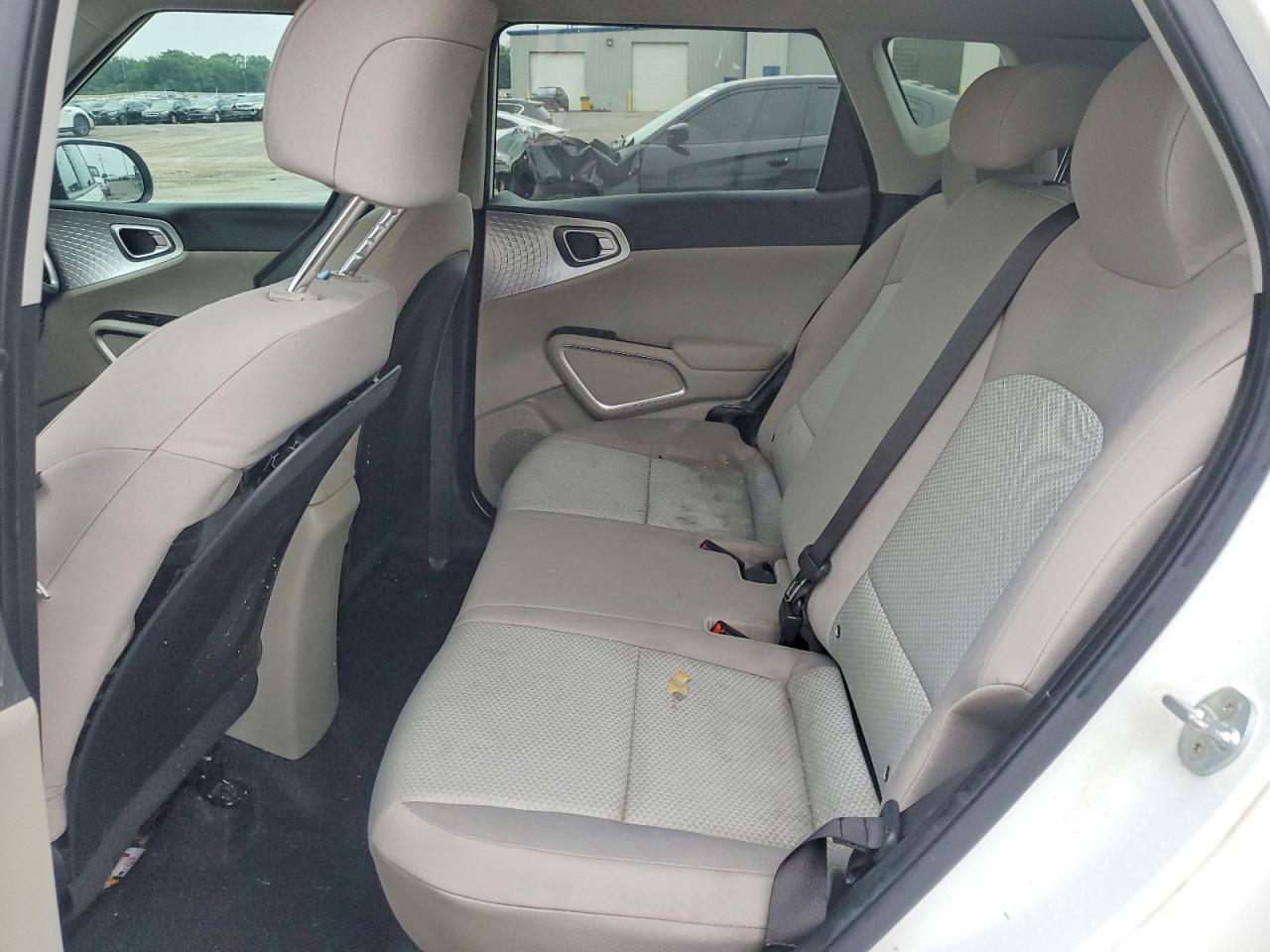 2020 KIA SOUL LX — Фото 10 из 12