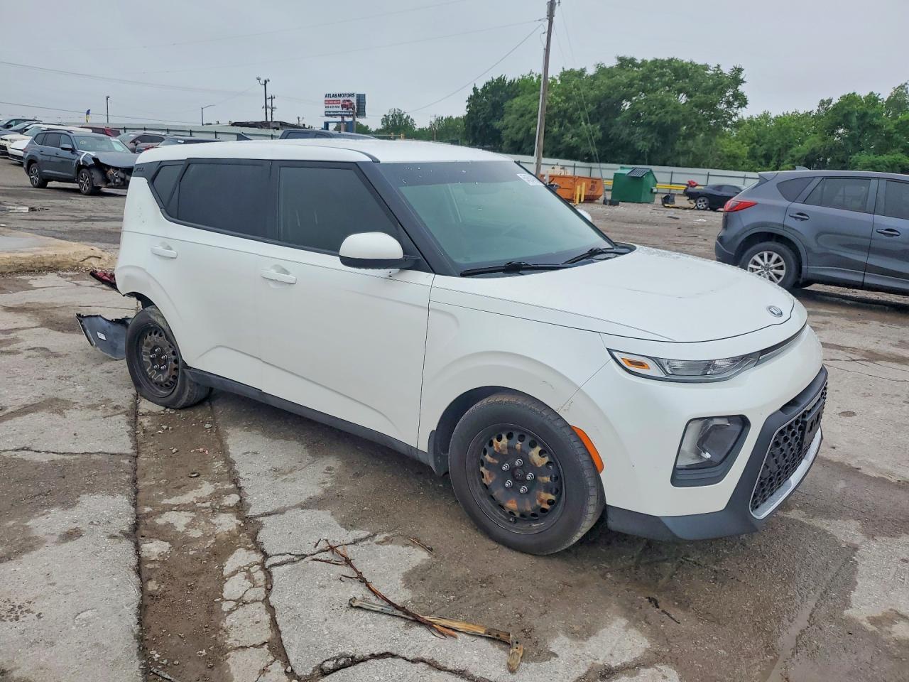 2020 KIA SOUL LX — Фото 4 из 12
