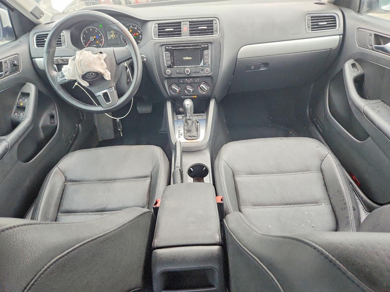 2012 VOLKSWAGEN JETTA SEL — Фото 8 из 13