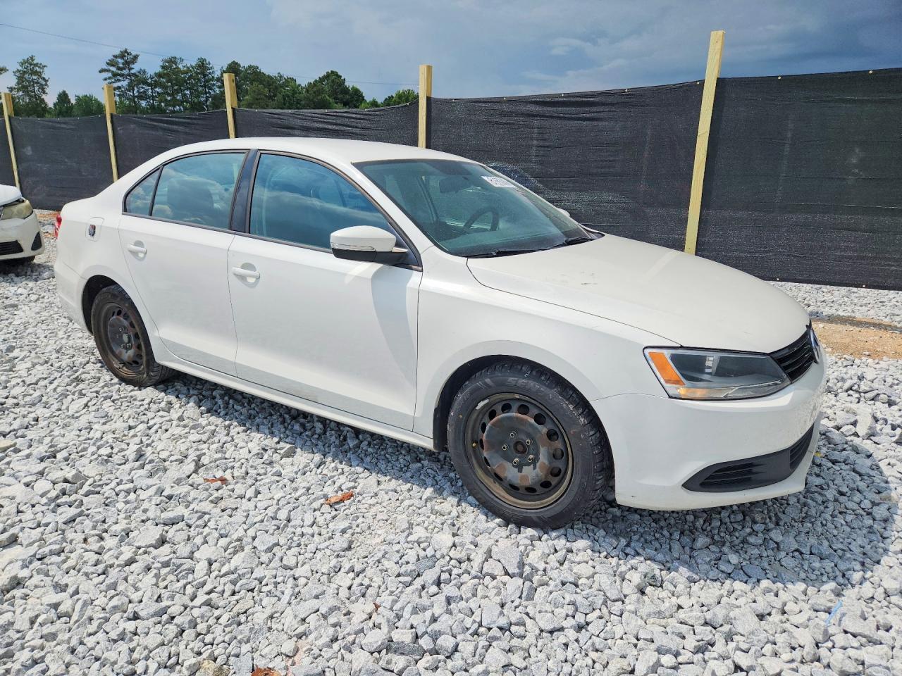 2012 VOLKSWAGEN JETTA SE — Фото 4 из 12