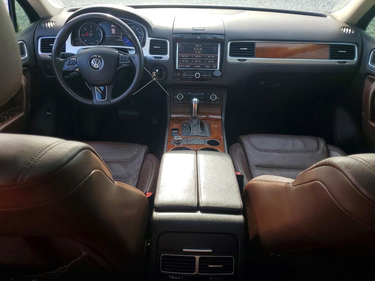 2012 VOLKSWAGEN TOUAREG V6 TDI — Фото 8 из 12