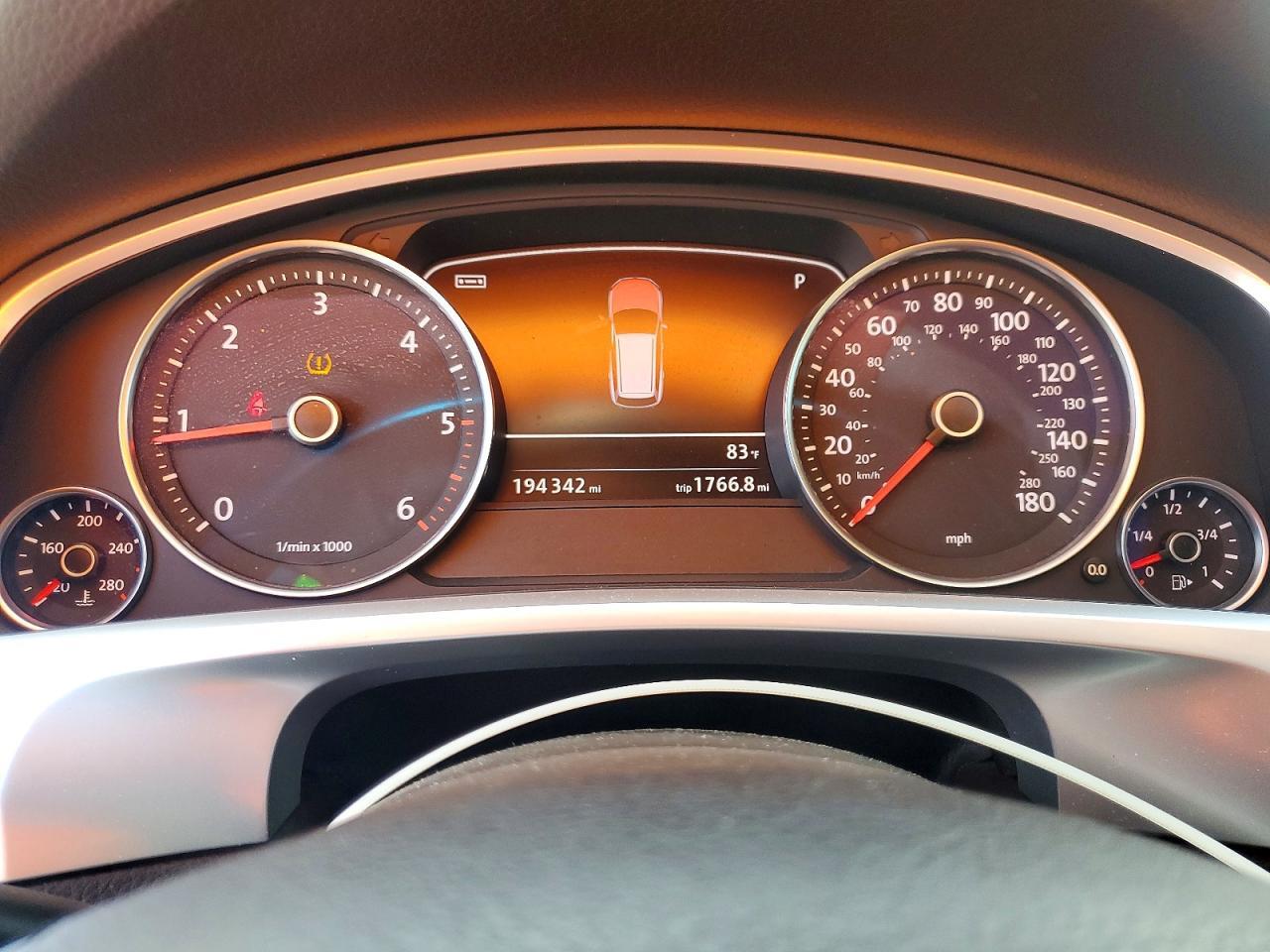 2012 VOLKSWAGEN TOUAREG V6 TDI — Фото 9 из 12