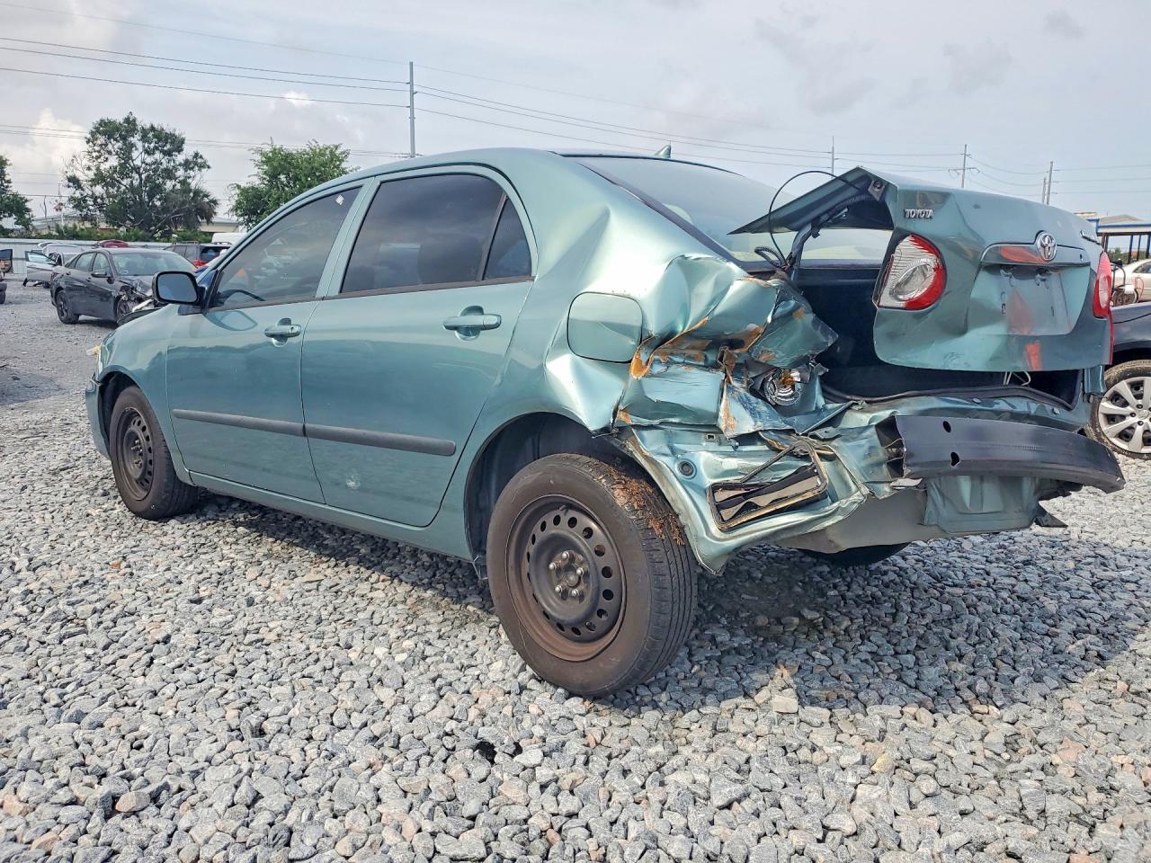 2006 TOYOTA COROLLA CE — Фото 2 из 12