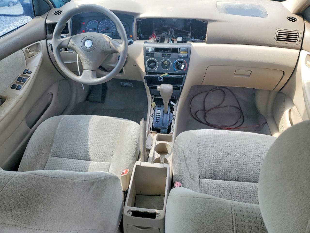 2006 TOYOTA COROLLA CE — Фото 8 из 12