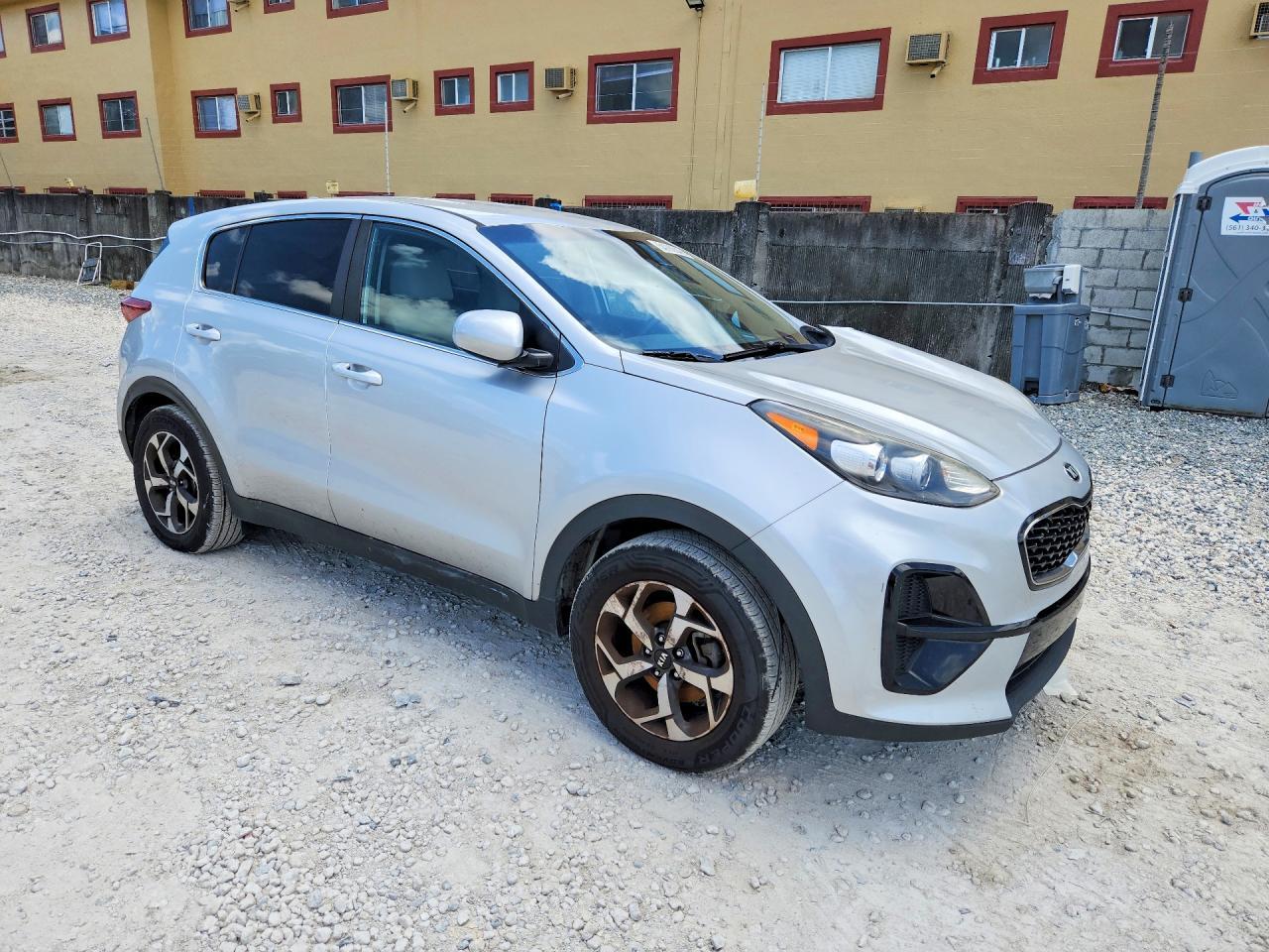 2020 KIA SPORTAGE LX — Фото 4 из 13