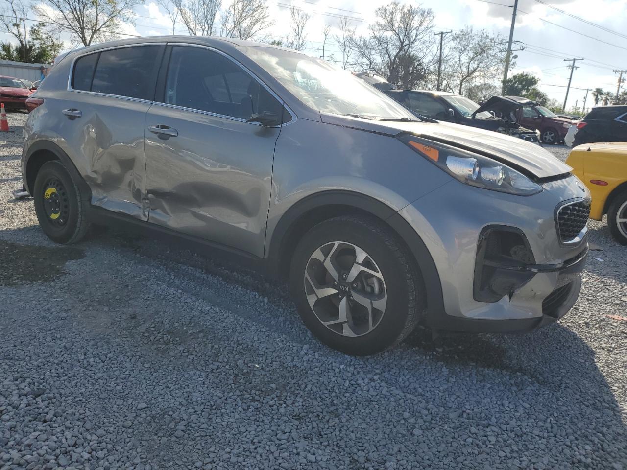 2020 KIA SPORTAGE LX — Фото 4 из 13
