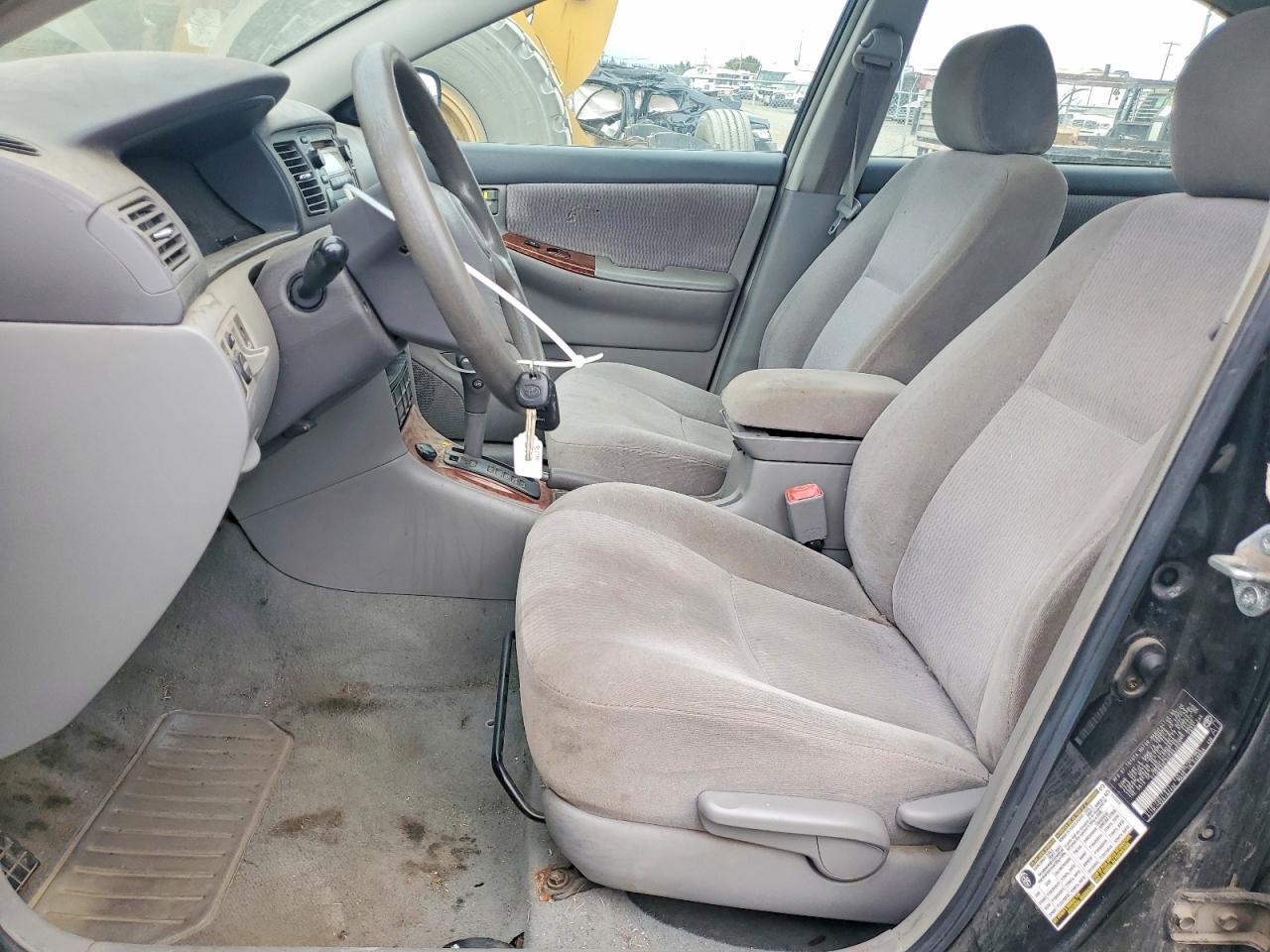 2006 TOYOTA COROLLA LE — Фото 7 из 12