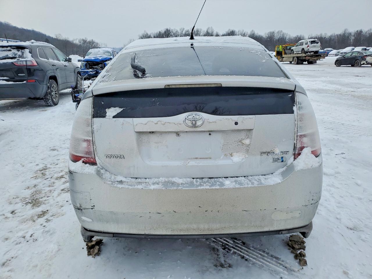 2009 TOYOTA PRIUS — Фото 6 из 12