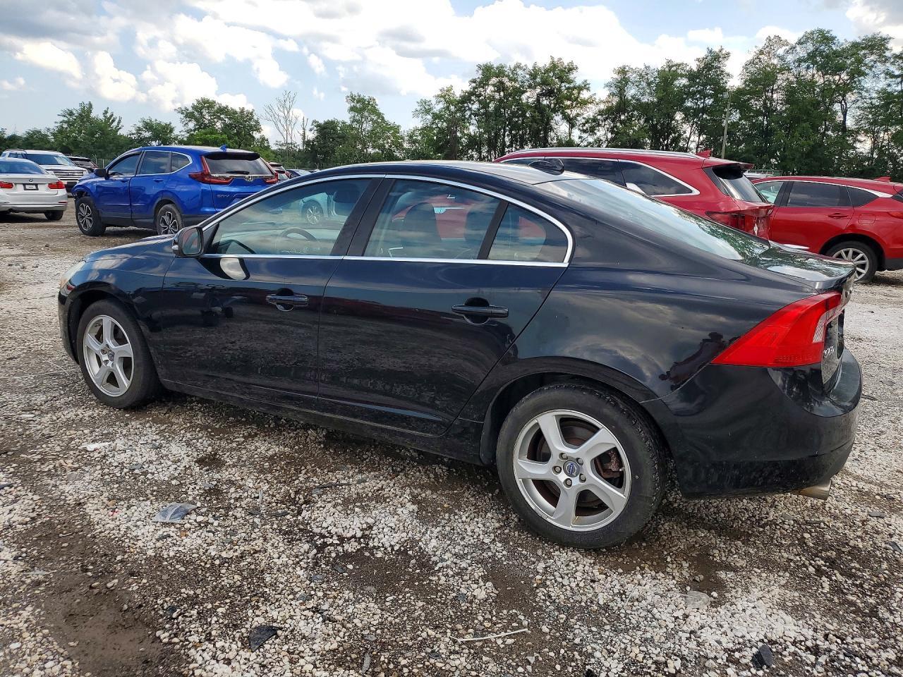 2012 VOLVO S60 T5 — Фото 2 из 12