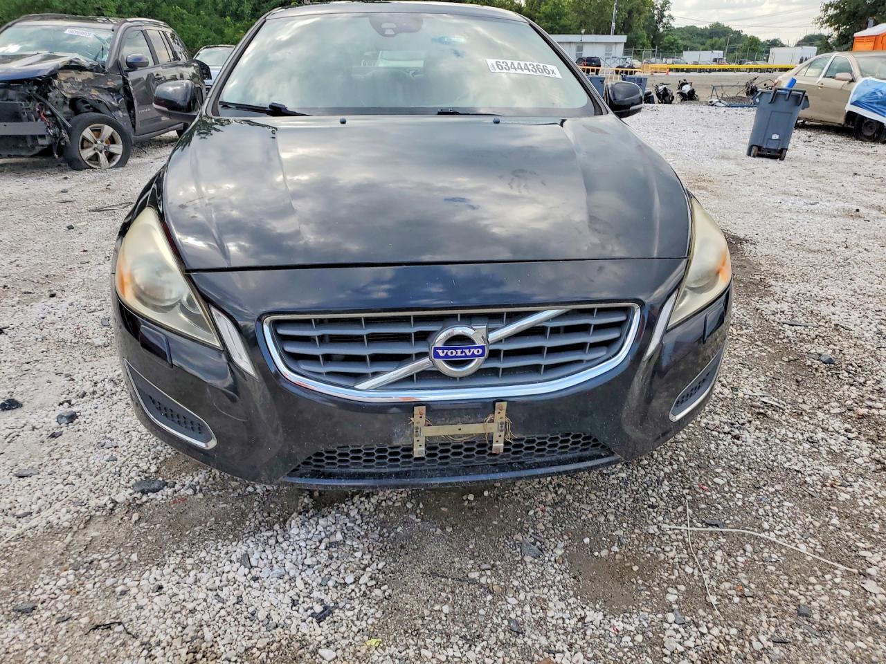 2012 VOLVO S60 T5 — Фото 5 из 12