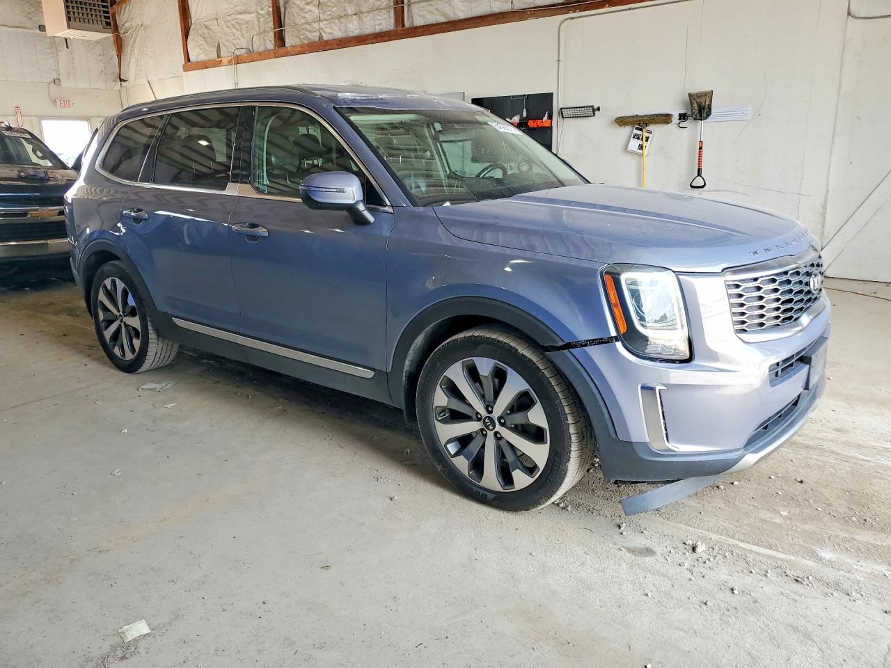 2020 KIA TELLURIDE S — Фото 4 из 13