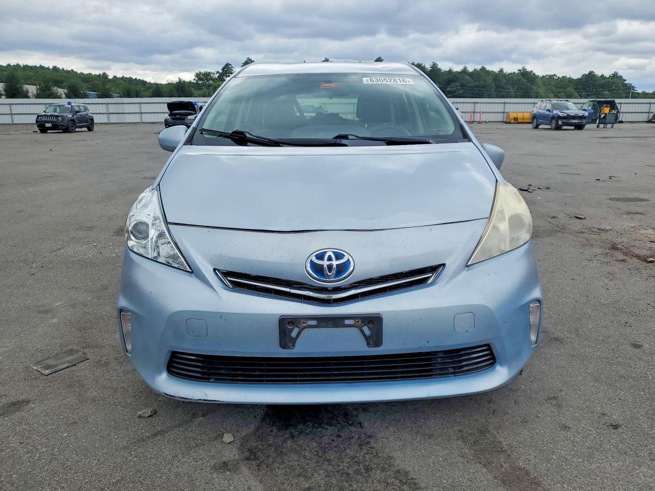 JTDZN3EU1D3193849 2013 TOYOTA PRIUS V photo no. 5