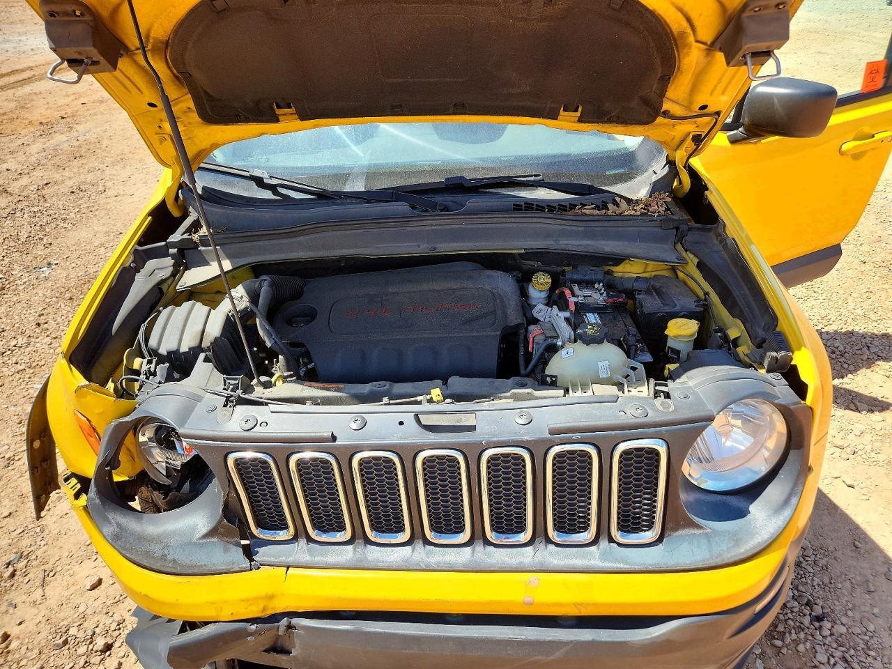 2016 JEEP RENEGADE LATITUDE — Фото 12 из 13