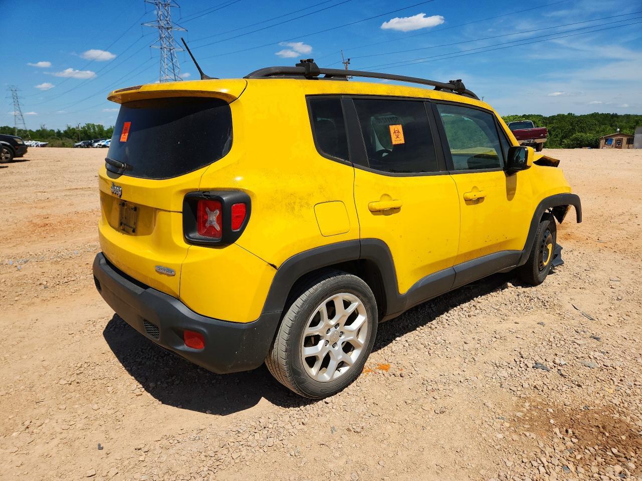 2016 JEEP RENEGADE LATITUDE — Фото 3 из 13