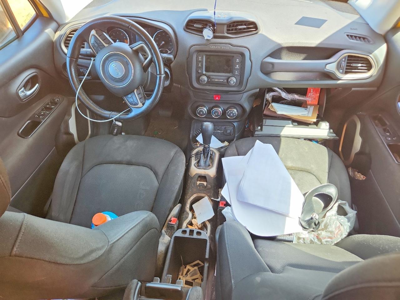 2016 JEEP RENEGADE LATITUDE — Фото 8 из 13