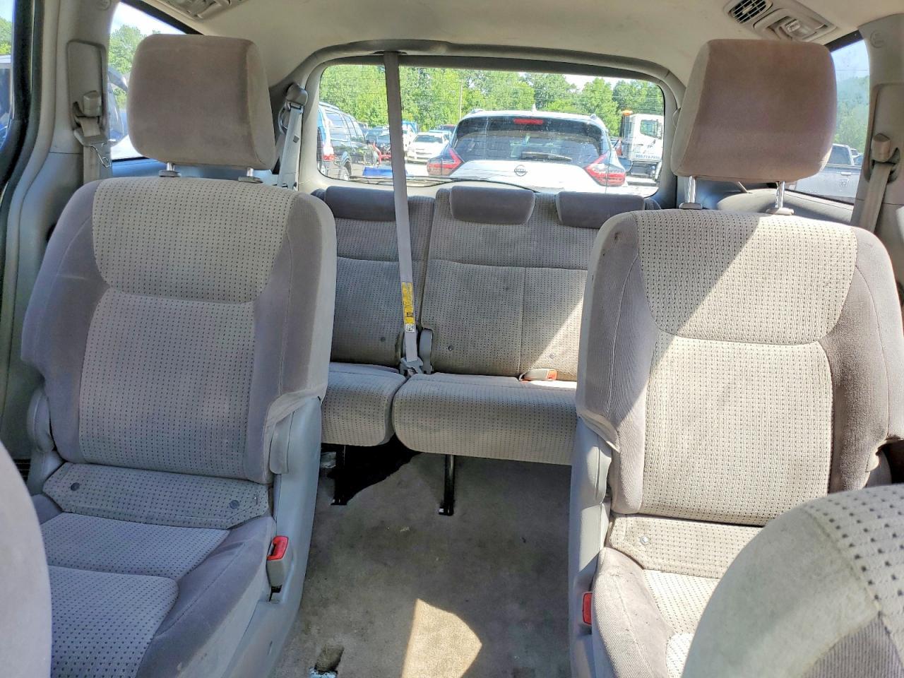 2009 TOYOTA SIENNA LE 8-PASSENGER — Фото 10 из 13
