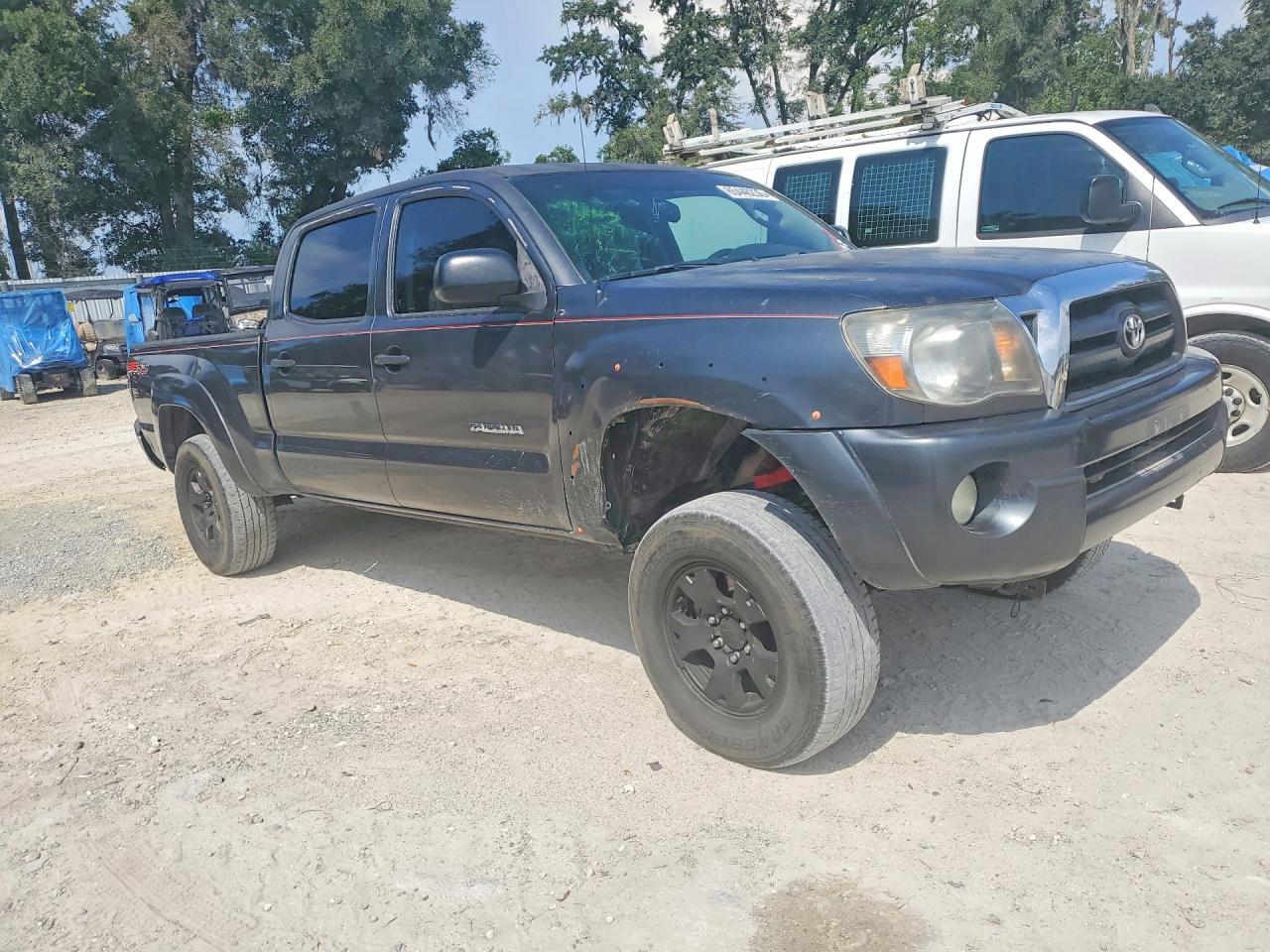 2009 TOYOTA TACOMA DOUBLE CAB LONG BED — Фото 4 из 12