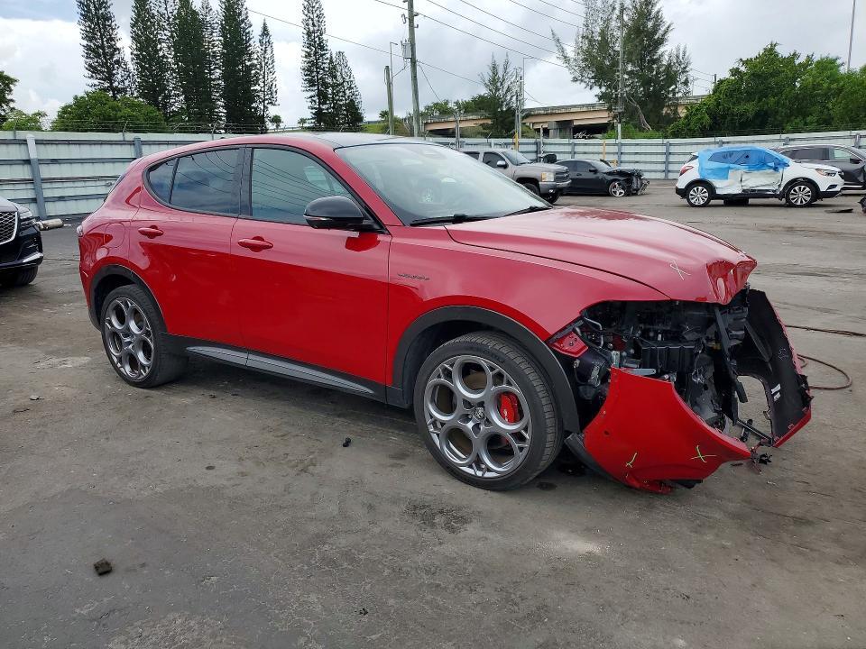 2024 ALFA ROMEO TONALE VELOCE — Фото 4 из 13