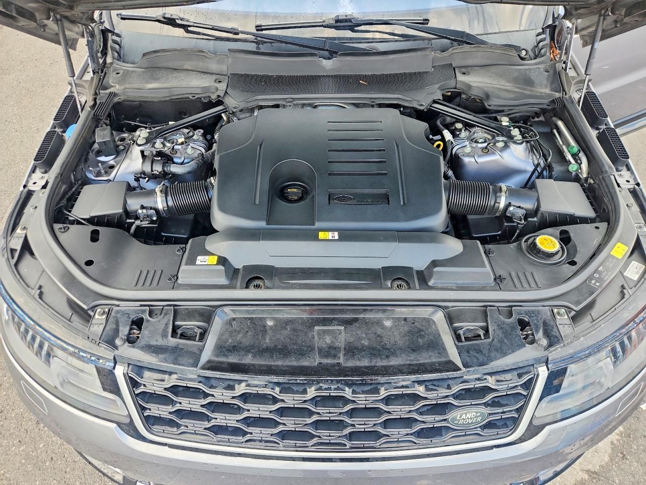 2020 LAND ROVER RANGE ROVER SPORT HSE — Фото 12 из 13
