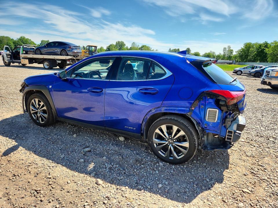 2020 LEXUS UX 250H — Фото 2 из 13
