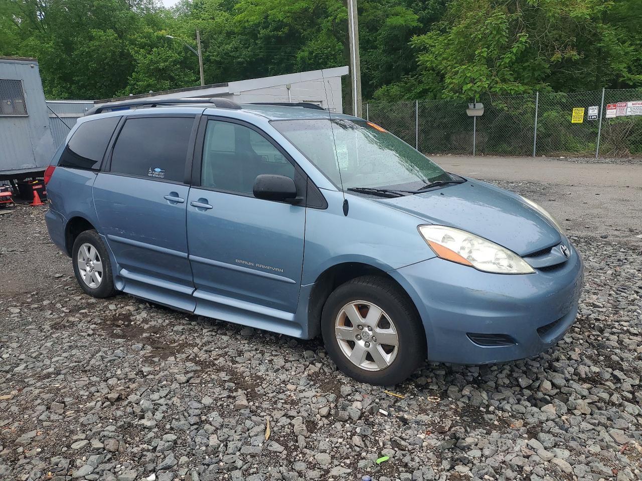 2006 TOYOTA SIENNA LE 8 PASSENGER — Фото 4 из 13