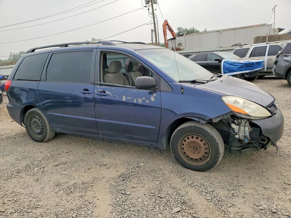 2006 TOYOTA SIENNA LE 8 PASSENGER — Фото 4 из 13