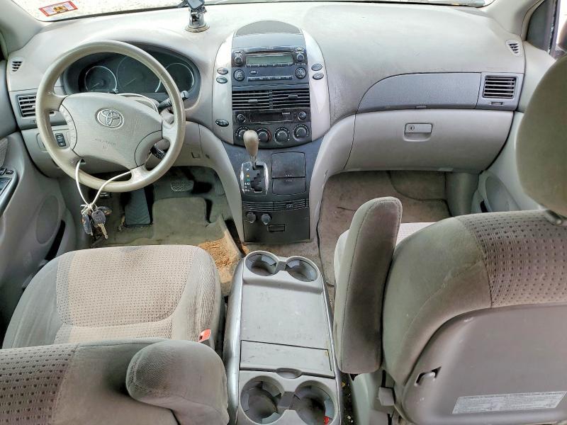 2006 TOYOTA SIENNA LE 8 PASSENGER — Фото 8 из 13