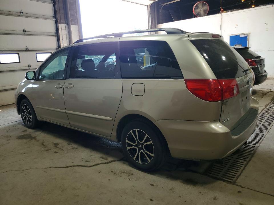 2006 TOYOTA SIENNA LE 7 PASSENGER — Фото 2 из 13