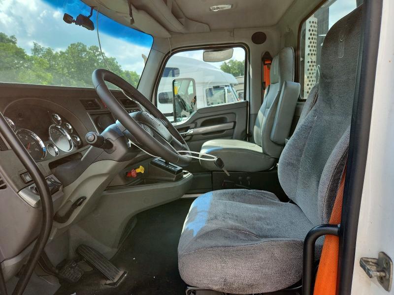 2016 KENWORTH T680 SEMI TRUCK — Фото 7 из 13