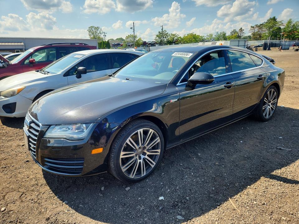 2013 AUDI A7 WAUYGAFC4DN076820