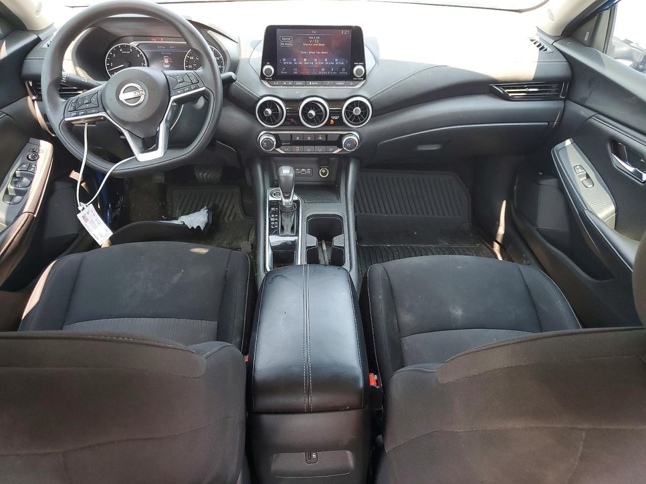 2024 NISSAN SENTRA SV — Фото 8 из 12