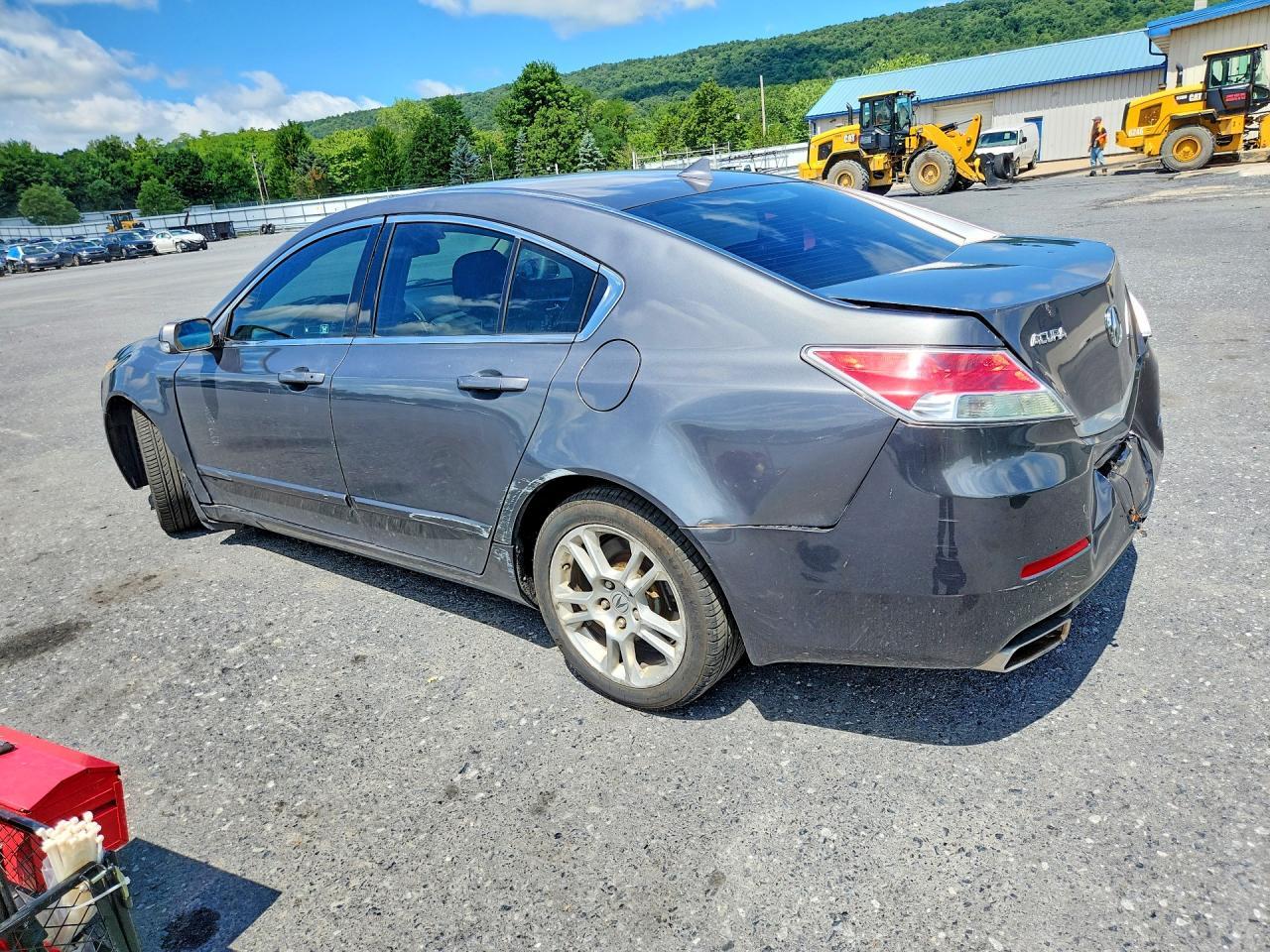 2010 ACURA TL — Фото 2 из 12