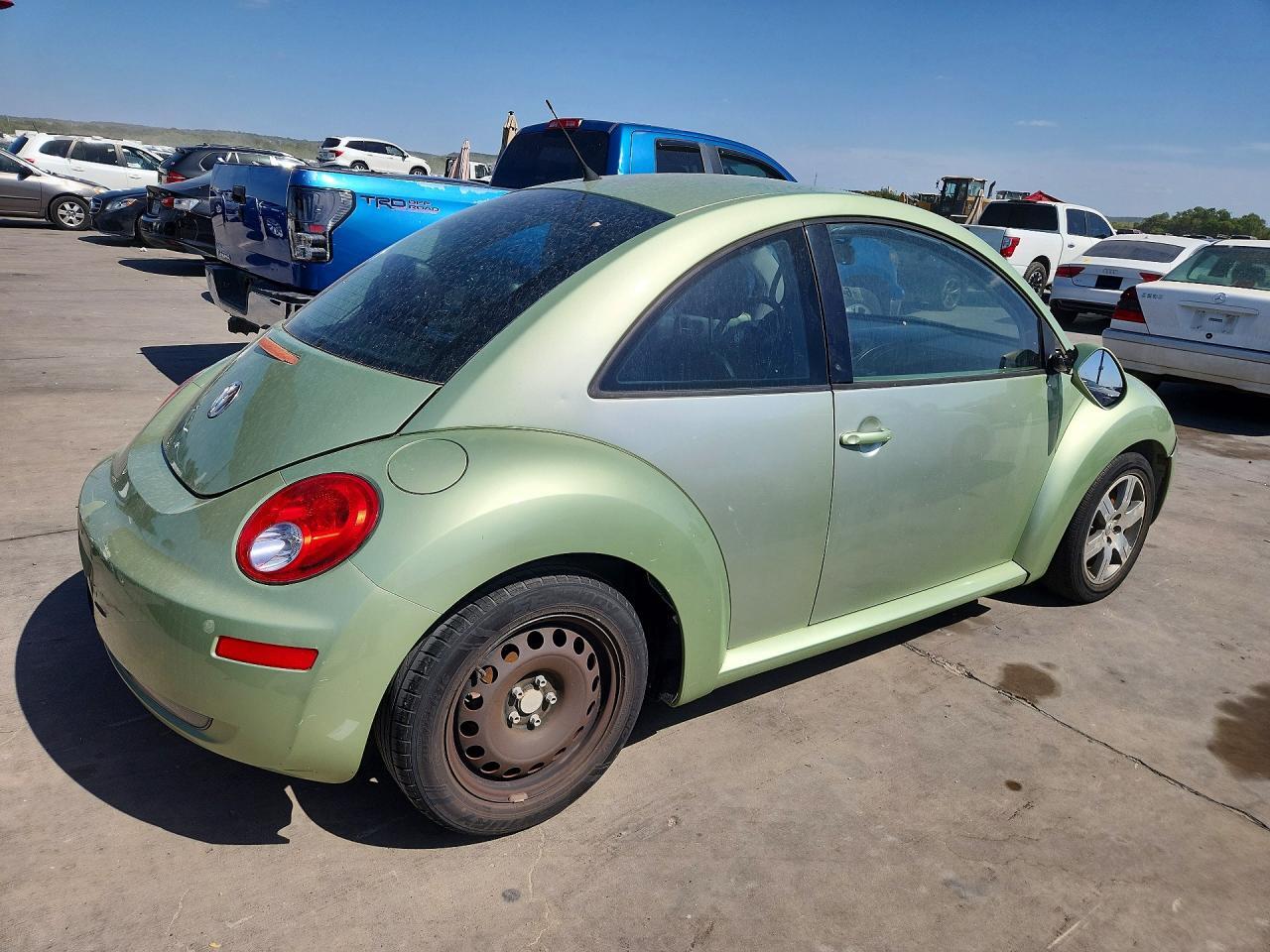 3VWRW31C16M415086 2006 VOLKSWAGEN NEW BEETLE photo no. 3