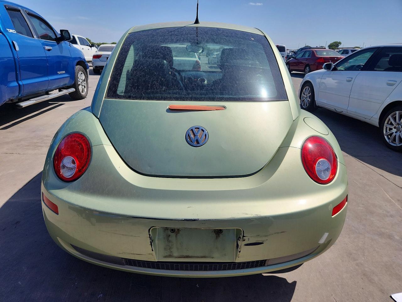 3VWRW31C16M415086 2006 VOLKSWAGEN NEW BEETLE photo no. 6